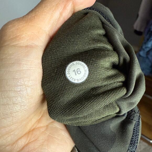 Lululemon Align Capri Leggings Camo Green Size 16 - Picture 5 of 6